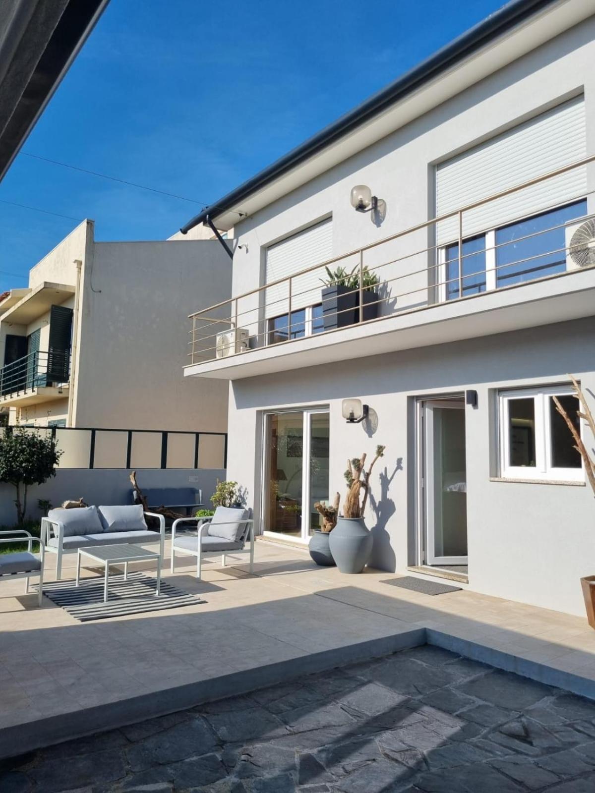 On The Way - Mindelo Beach/Guest House Bagian luar foto