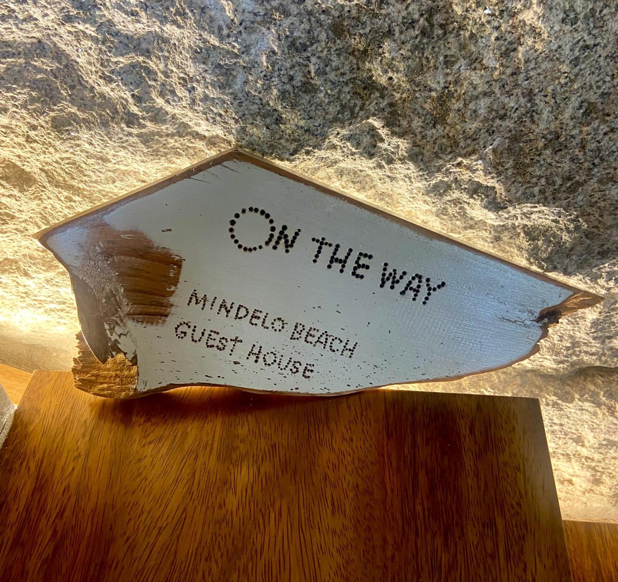 On The Way - Mindelo Beach/Guest House Bagian luar foto